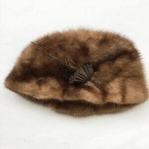 Vintage Aladino Stefani Vincent & Bill Brown Fur Feather Winter Hat